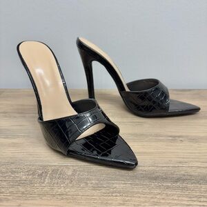 NWOT Black Crocodile Stiletto Mules Peep Toe Patent Leather Reptile Snake EU40